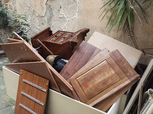 Best Basement Cleanout Services  in San Leandro, CA